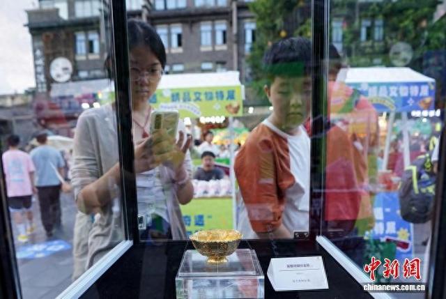 把博物馆“搬”进景区：四川博物院开启“文明奇遇”城市巡展