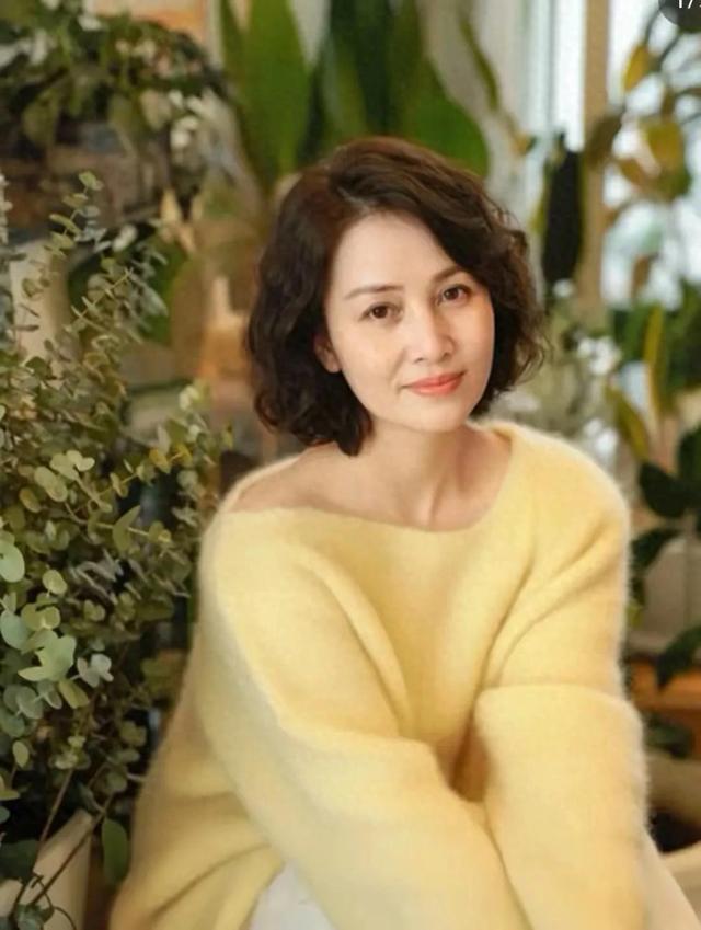 撩中年女人时，在这些方面上越不老实，她就会越对你动情