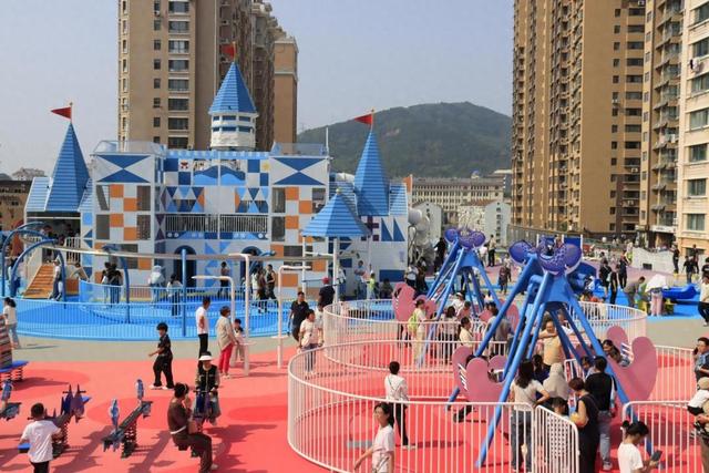 南尧新都汇点亮城市新地标 海洋主题无动力乐园让孩子乐在其中