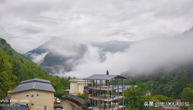 耿达——云如花飘，雾似露润