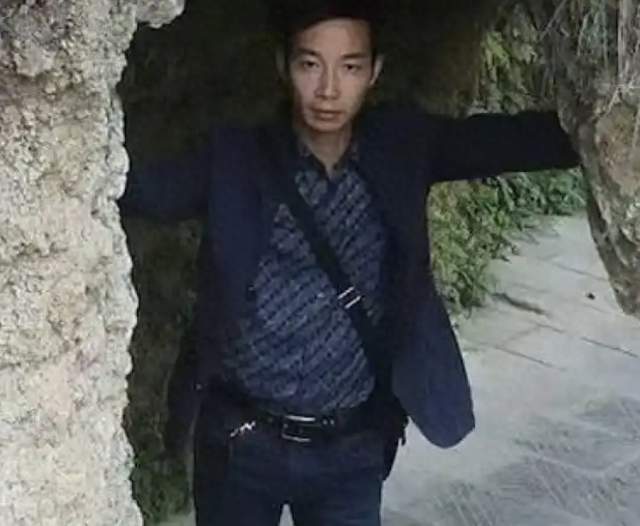 贵州26岁离异女子跟1男子相恋，不久男子逼她离开，女子死活不走