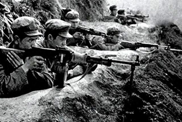 粟裕曾不建议79年反击战，但战斗打响后，他却强调：至少打到谅山