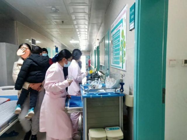 芭比娃铠甲勇士（宝贝）