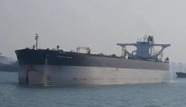不到24小时，美国扣第3艘油轮，但碰上刺头，双方爆发海上追逐战
