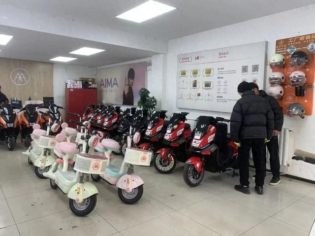 旧标车销售“大限	”将至，北京部分门店抢购成风……重要提醒：安全第一！安全第一！