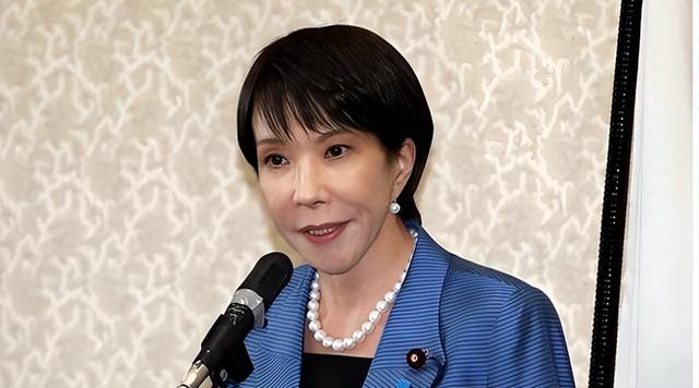 事态升级！解放军对日改口，中方7字定性高市，日本搬出皇后求和