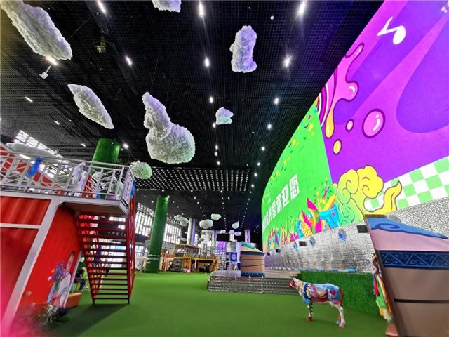 呼和浩特市又一文旅新地标——敕勒川星光里•影视戏剧幻城焕新启幕