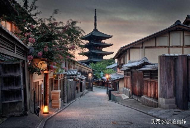 火影版本传奇（从冈山河畔到忍界传奇火影之父岸本齐史的小镇出道之路）