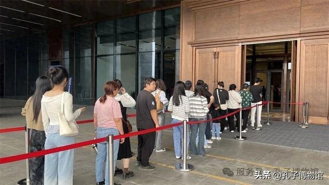 国庆首日孔子博物馆人气旺，多样活动精彩纷呈