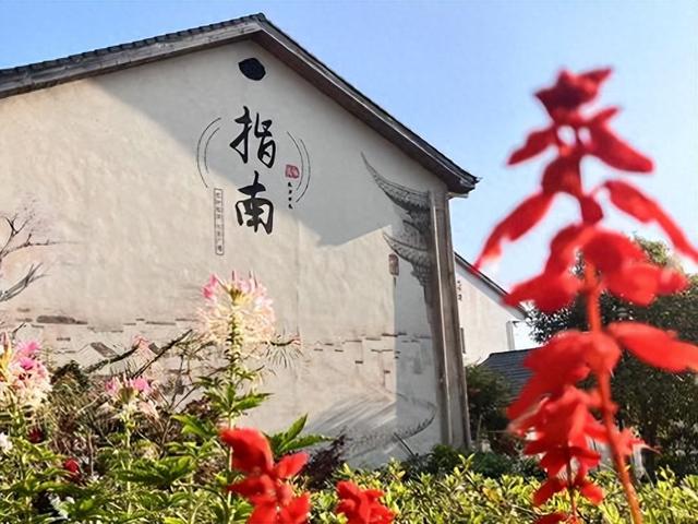 坐着公交赏油画 指南村红叶节邀您赴约