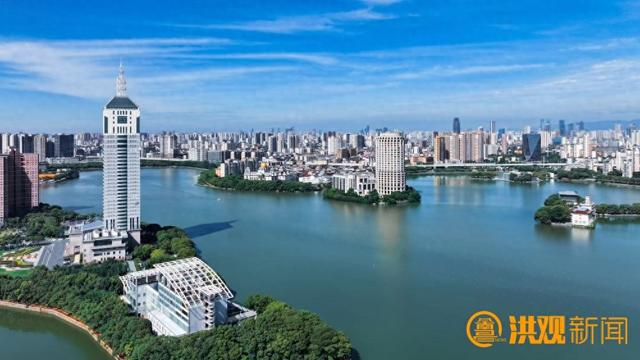 青山湖风光旖旎令人陶醉