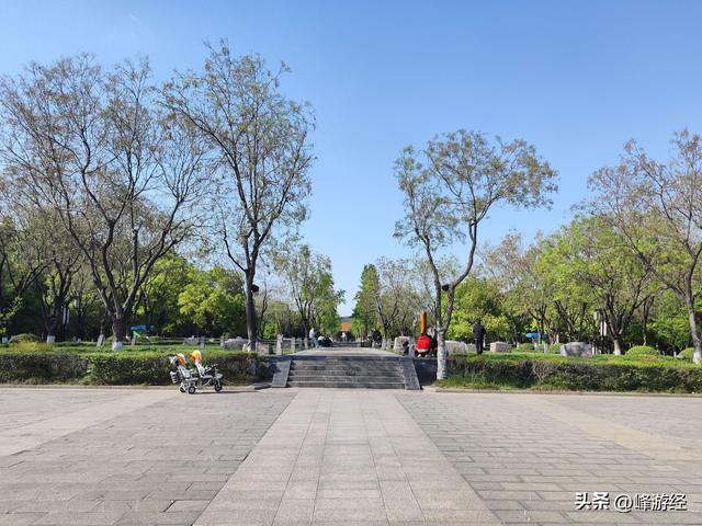 南京明故宫，北京城的设计蓝本，如今只剩下一座午门的墩台