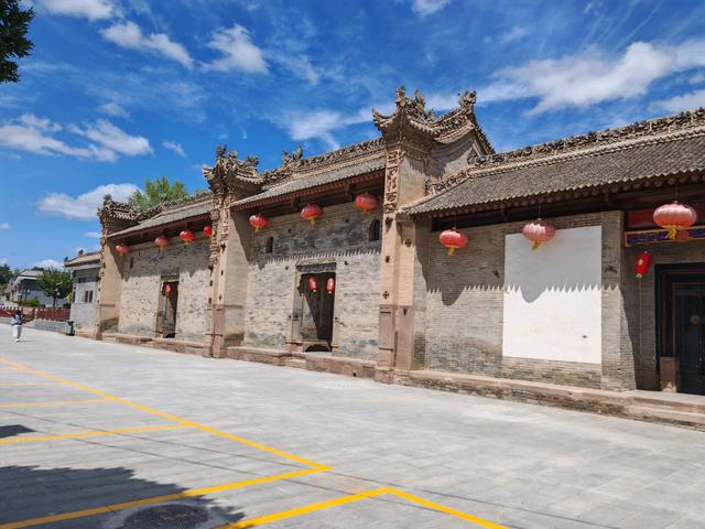 游唐家大院记