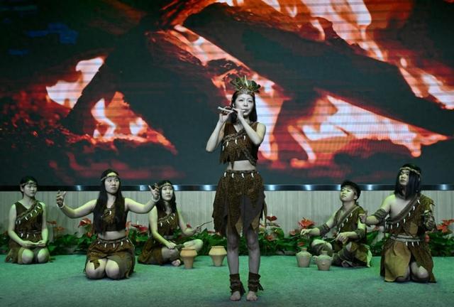 推开“史前之窗”，大河村国家考古遗址公园焕新开园