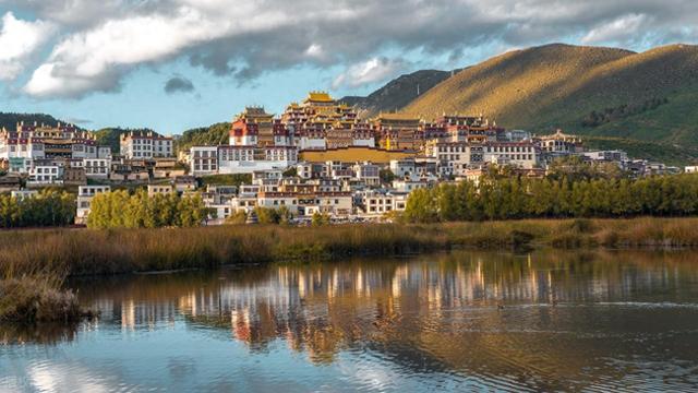 中国最值得去的10个地方，每一个都是此生必去