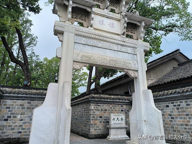 桐城六尺巷，一条百米的巷道，却传颂着千古礼让的历史佳话