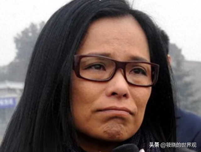 62岁韦唯现状：脊柱断裂已恢复，前夫已死，两个混血儿子回国相伴
