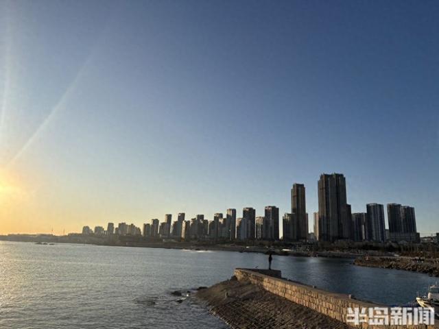 冬日暖阳，海边看美景