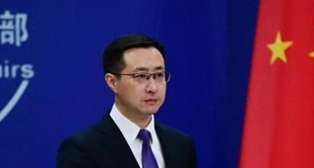 南海进入混合战，中方刚打退菲船，不到24小时	，美国找到出兵借口