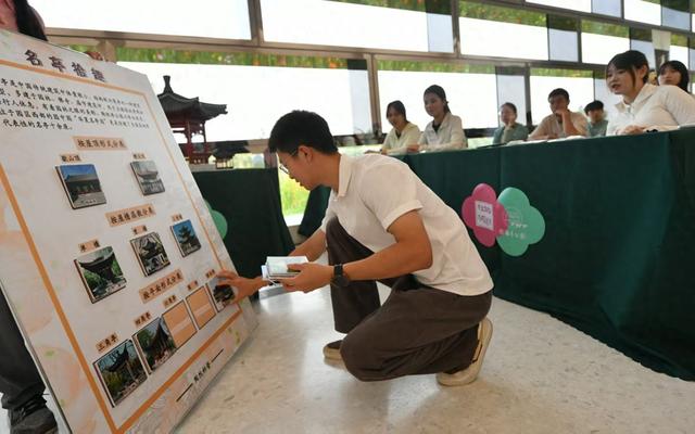 在路县故城遗址公园，陶然亭公园主题文化周带来大雪山冰箱贴