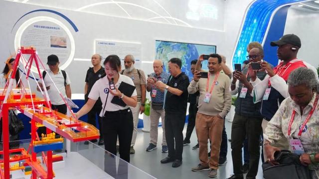 交筑•探索之旅！振华长兴基地举办媒体开放日活动