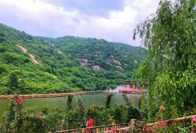 方城：文旅消费热 市场活力增