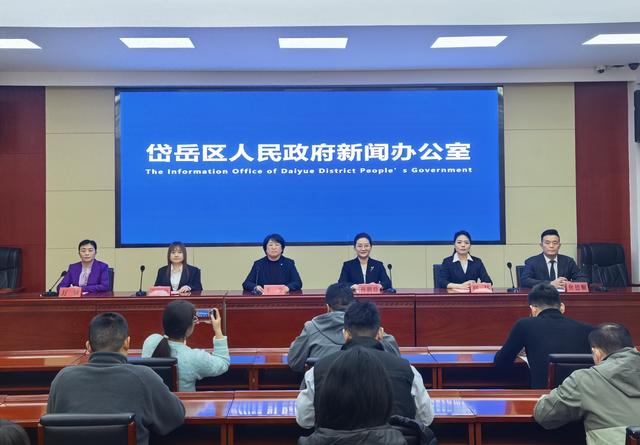 “票根经济”联动吃住游、三处新地标元旦迎客、亲子出行解锁新玩法……