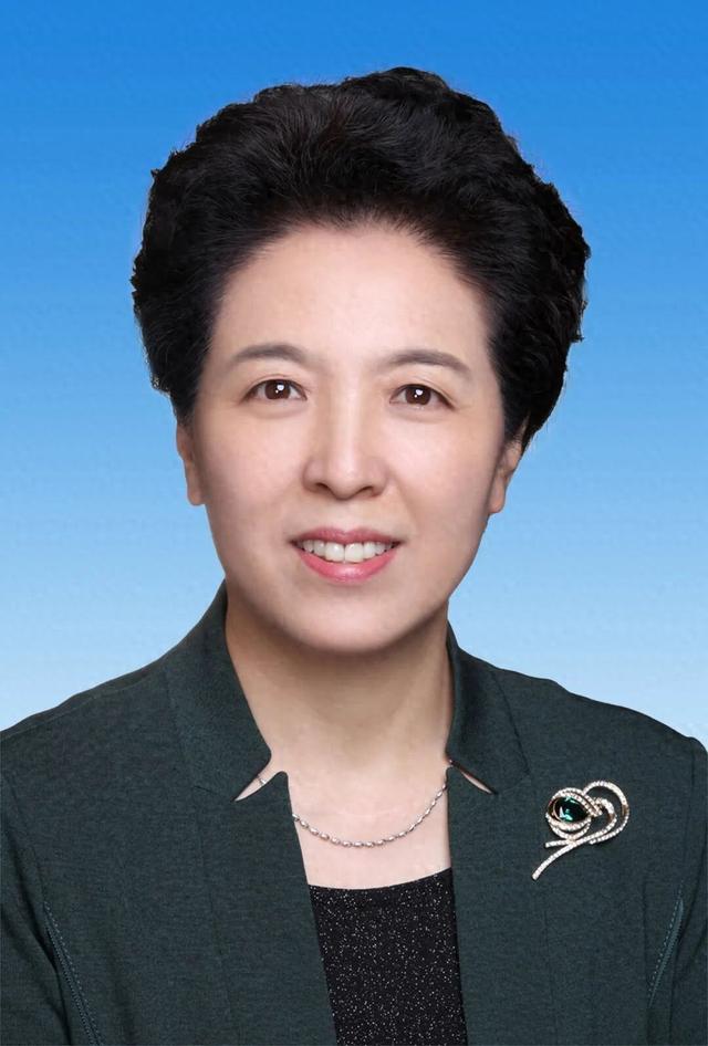节后首个工作日，“女老虎”落马！中纪委今年已打下45“虎”