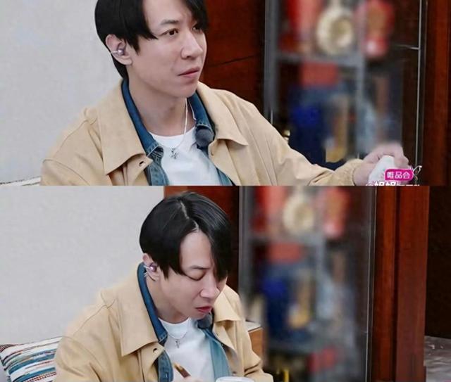 男星张维伊“半永久”的耳机被打马赛克！长期佩戴耳机可能有哪些影响