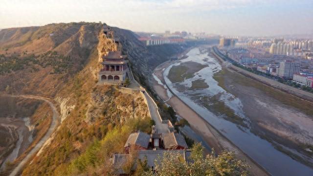 陕北这个靠挖煤暴富的百强县，原来也是一处“旅游胜地”？