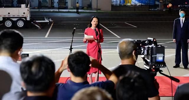 出卖信任的刀，最终刺向了谁？汇丰银行为孟晚舟事件付出惊人代价