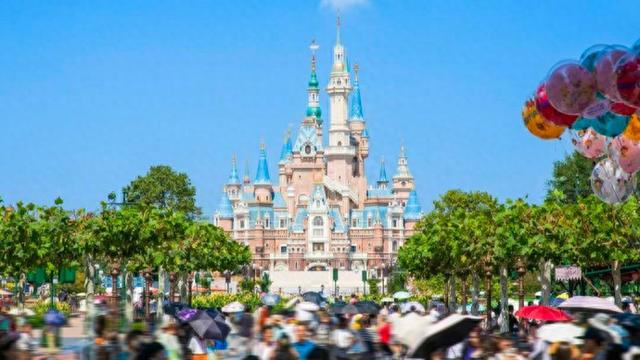 上海迪士尼扩建有哪些新进展？十周年还有什么大惊喜？乐园“掌门人”都回应了