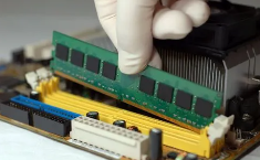 电脑开不了机一直自动重启（电脑一直反复重启）