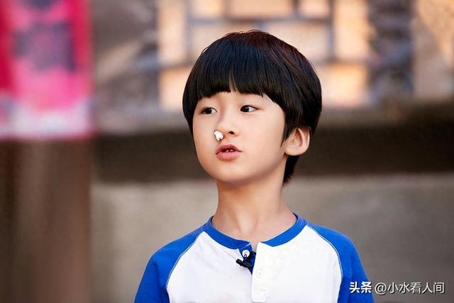 曝张亮儿子搞大女同学肚子，刚过18岁，3年前就有征兆，星途崩塌