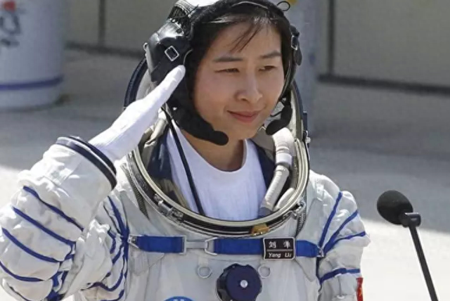 女航天员飞往太空前，为什么要吃避孕药？这是为了防止发生什么？