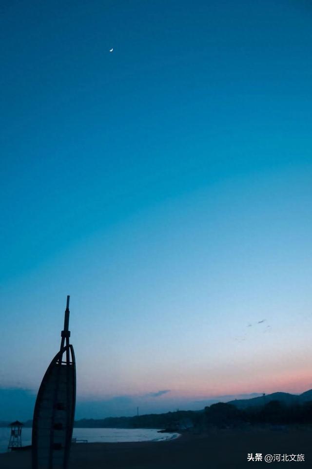 向海而歌,来秦皇岛凭依栈道、看海听涛,与海浪鸥鸟美好时光!