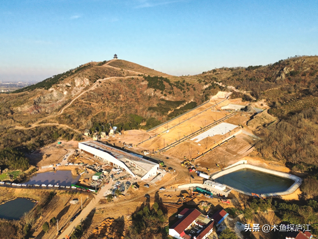庐江闸山滑雪场：1月解锁3.9万㎡“冰雪王国”