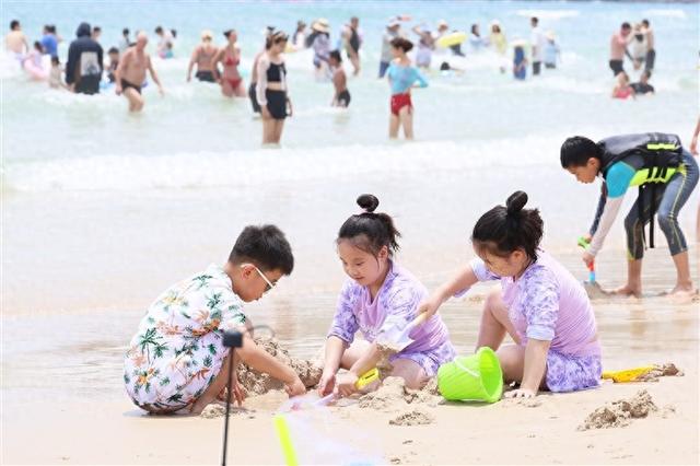 三亚海上项目活力重启迎游客