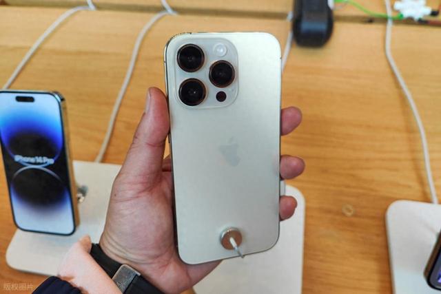 iPhone 老款手机，哪款性价比最高，看我来给你详细分析