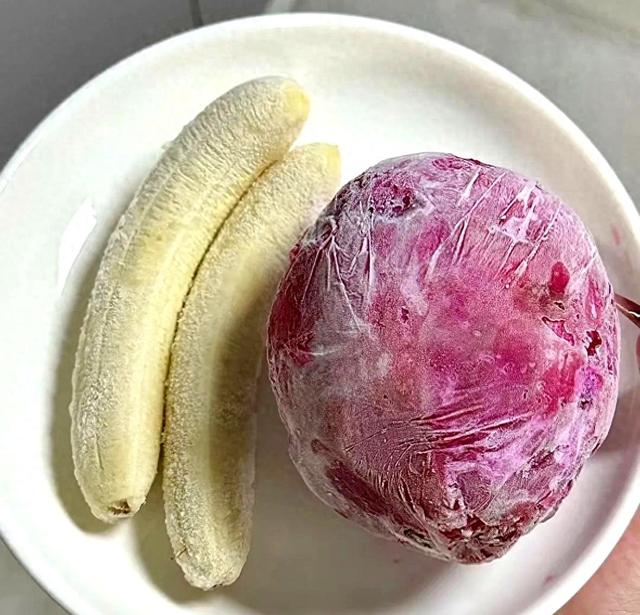 已瘦10斤，我又发现一个掉秤好方法：冻香蕉减肥法 ！