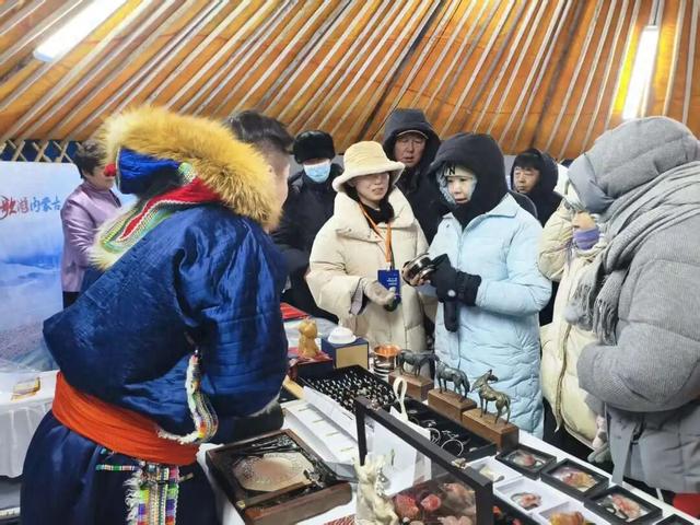 绝了！赤峰城市蒙古包在自治区冰雪那达慕火出圈！