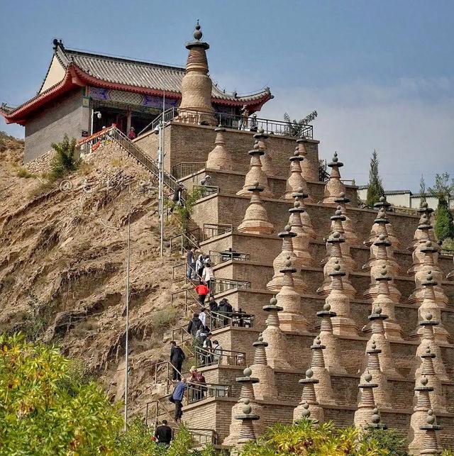 青铜峡一百零八塔