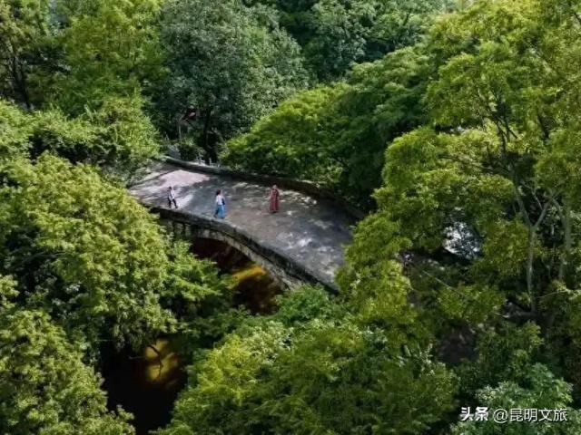 周末踏古计划:来昆明这座百年古桥,当一回画中人