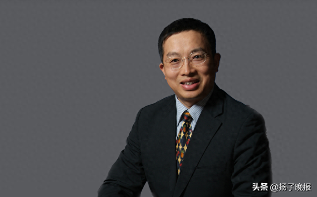 人大代表儿子吸毒所以呼吁前科封存？本人回应：已报警