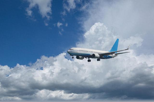 五一假期飞不走了！熬了30天攻略说废就废，五一航班迎来取消潮