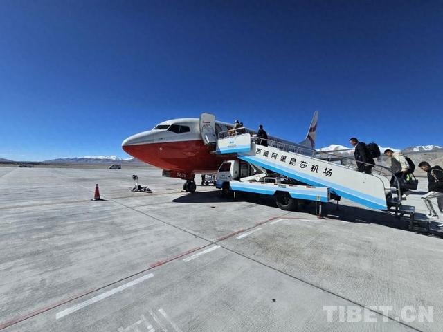 祥鹏航空暑运进出藏旅客量创新高 多项举措提升高原出行体验