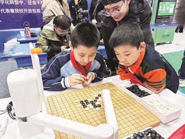 青海启动实施“智慧教育试点区（校）”工程