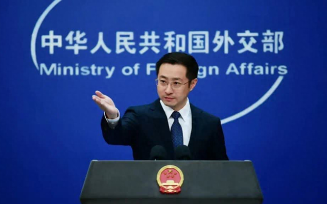 取消访问！中方罕见发火，王毅点名警告日本，石破茂公开反省战争