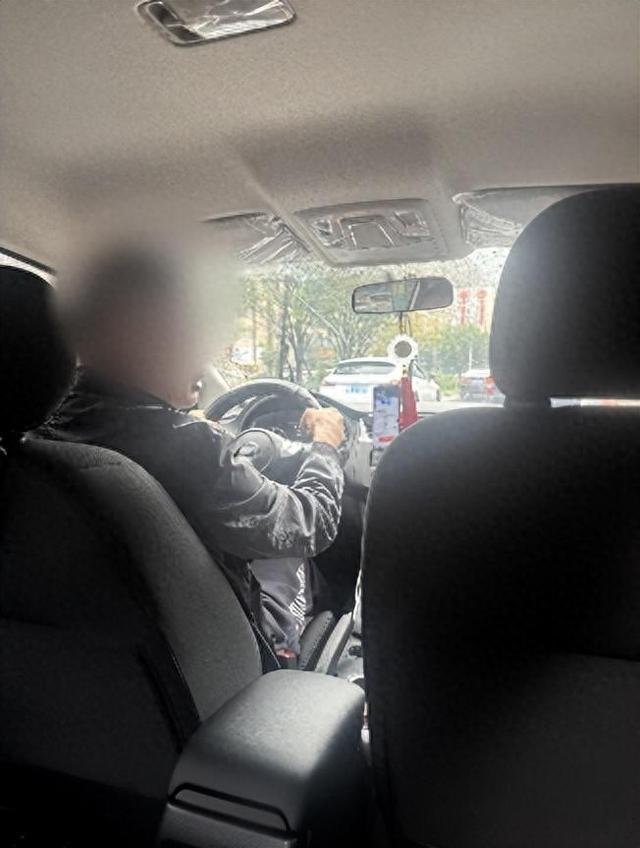 “快家破人亡了”，网约车司机向乘客诉苦称妻子得了淋巴癌，被质疑卖惨骗打赏，平台：属实，已开展帮扶