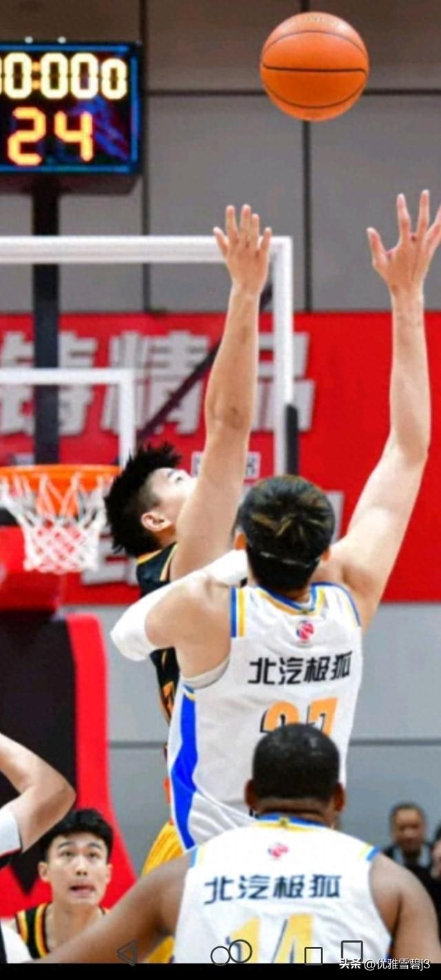 15日晚央视5直播CBA联赛常规赛第二轮北汽主战新疆